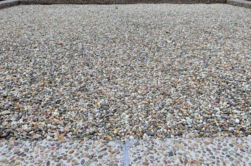 Bitumen dak met kiezels in 0342